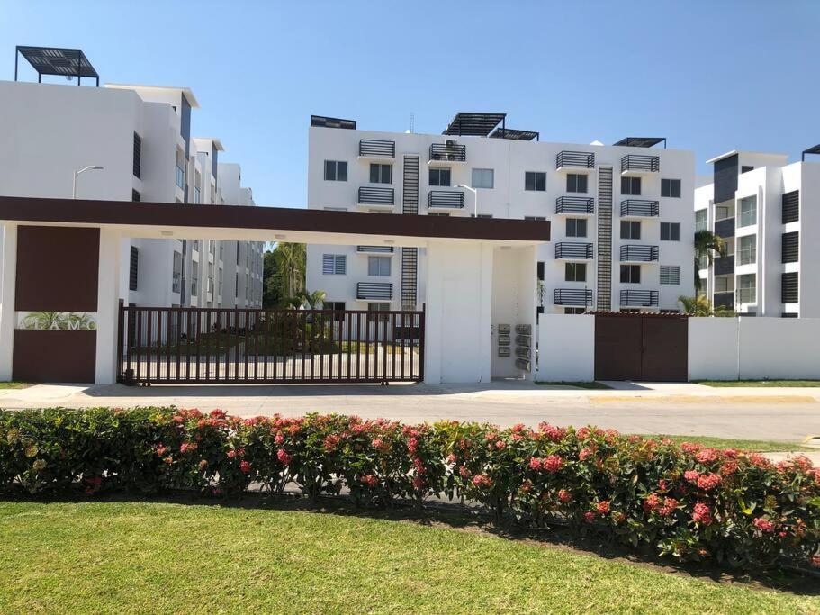Cachito De Cielo, Departamento De Lujo 2 Habitaciones Y Alberca 曼萨尼约 外观 照片